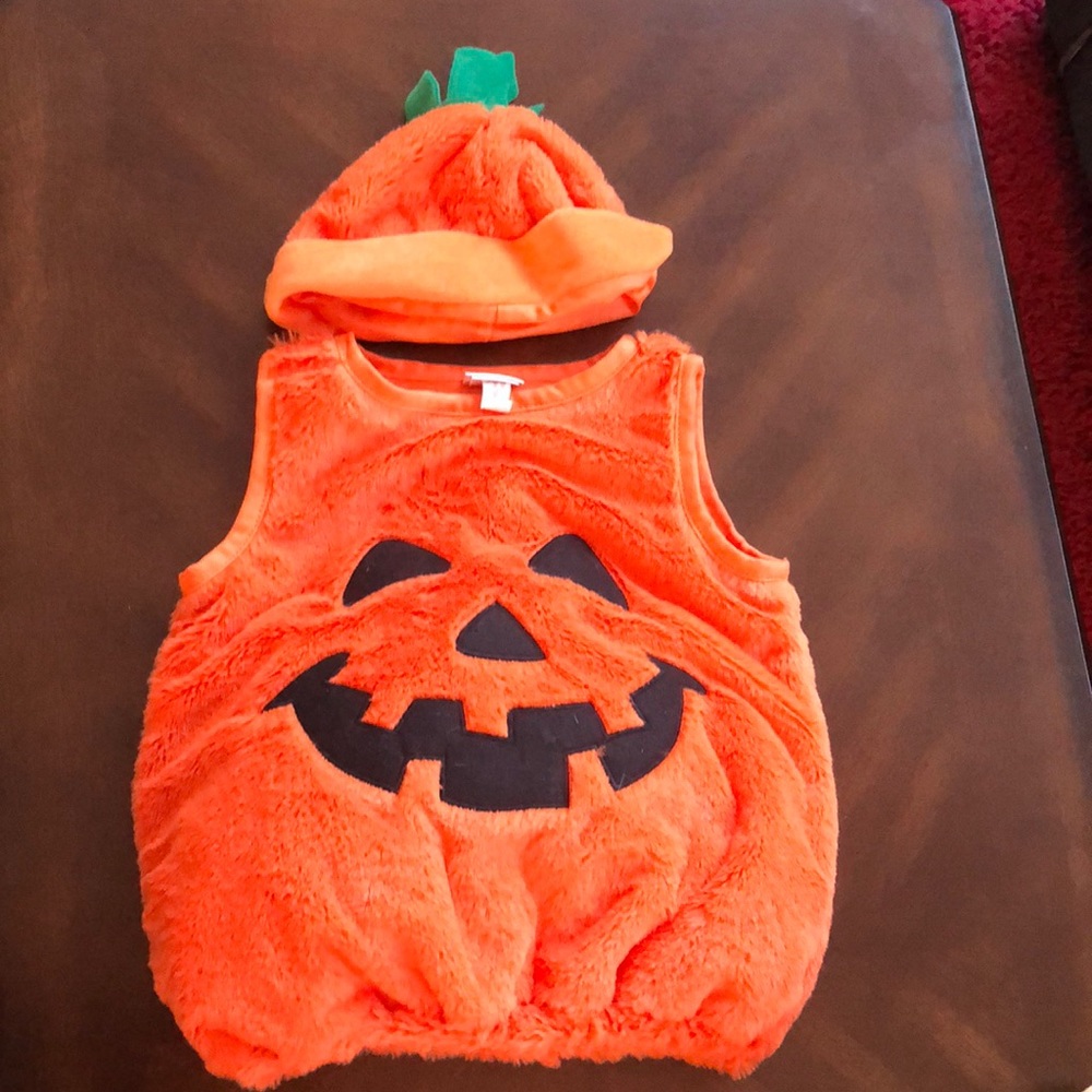 Pumpkin costume